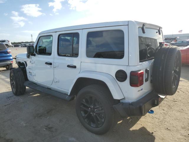 1C4JJXP66NW233437 - 2022 JEEP WRANGLER U SAHARA 4XE WHITE photo 2