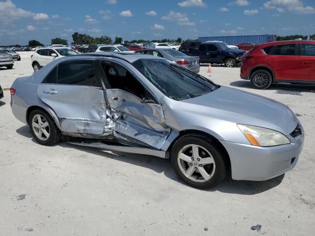 1HGCM55653A029084 - 2003 HONDA ACCORD EX SILVER photo 4