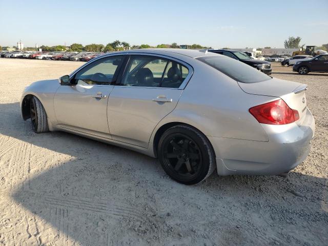 JNKCV61F49M365225 - 2009 INFINITI G37 SILVER photo 2