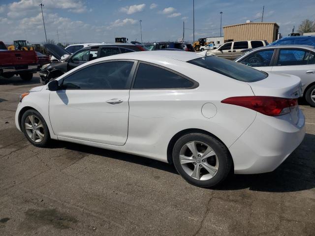 KMHDH6AE7DU000384 - 2013 HYUNDAI ELANTRA CO GS WHITE photo 2