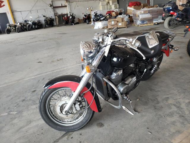 JH2RC4460YM201347 - 2000 HONDA VT750 CD2 TWO TONE photo 2