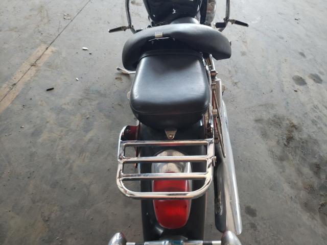 JH2RC4460YM201347 - 2000 HONDA VT750 CD2 TWO TONE photo 6