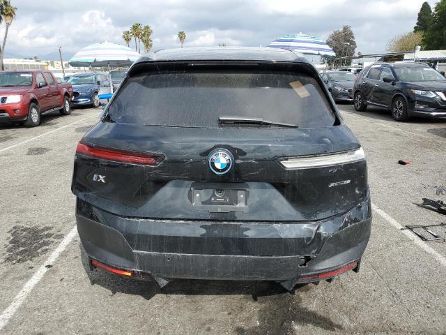 WB523CF00SCT18853 - 2025 BMW IX XDRIVE50 BLACK photo 6