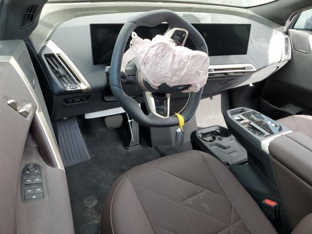 WB523CF00SCT18853 - 2025 BMW IX XDRIVE50 BLACK photo 8