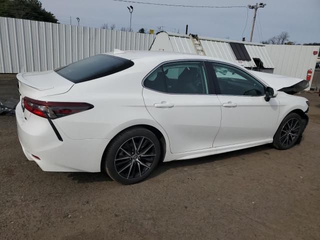 4T1T11AK0RU240523 - 2024 TOYOTA CAMRY SE NIGHT SHADE WHITE photo 3