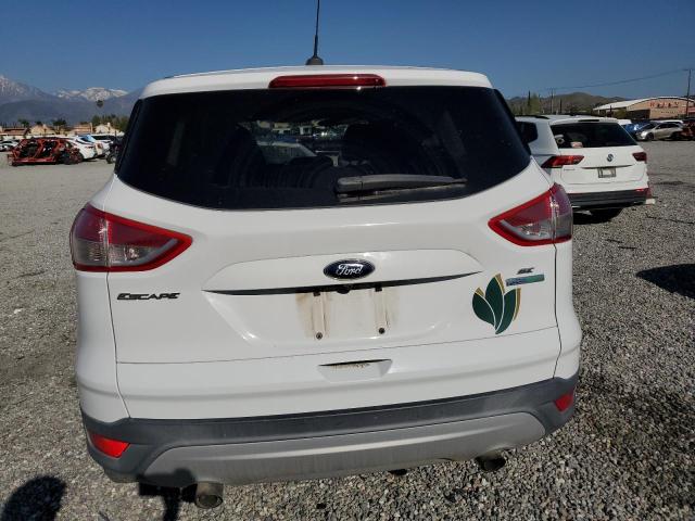 1FMCU0GX2FUA25550 - 2015 FORD ESCAPE SE WHITE photo 6