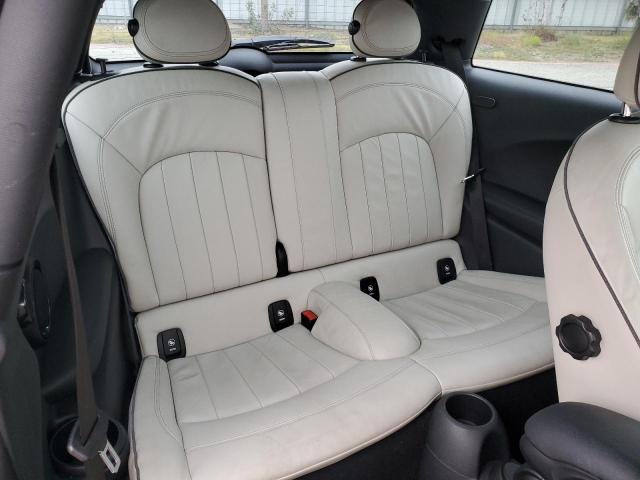 WMWXP5C53J2G63745 - 2018 MINI COOPER GREEN photo 10