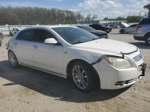 1G1ZK577684242998 - 2008 CHEVROLET MALIBU LTZ WHITE photo 4