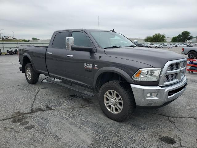 3C6UR5KL5JG368853 - 2018 RAM 2500 LARAMIE GRAY photo 4