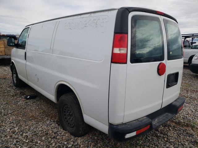 1GCSGAFX4E1154145 - 2014 CHEVROLET EXPRESS G1 WHITE photo 2