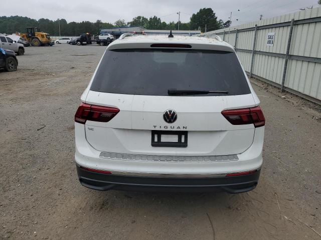 3VV3B7AX2NM033082 - 2022 VOLKSWAGEN TIGUAN SE WHITE photo 6