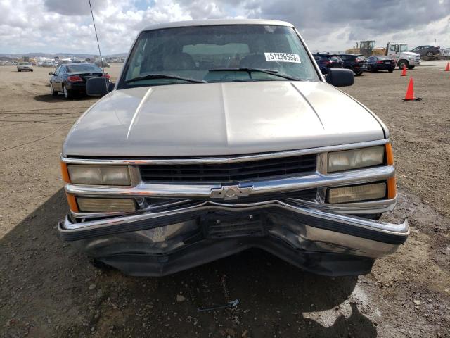 3GNEC16R9XG216015 - 1999 CHEVROLET SUBURBAN C1500 GRAY photo 5