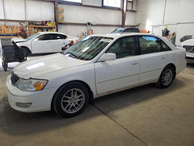 2002 TOYOTA AVALON XL, 