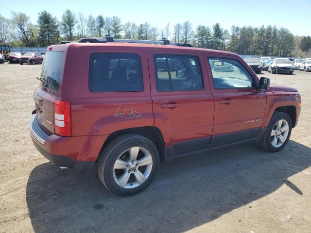 1C4NJRCB5DD191661 - 2013 JEEP PATRIOT LIMITED RED photo 3