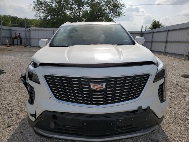 1GYFZCR46MF084944 - 2021 CADILLAC XT4 PREMIUM LUXURY WHITE photo 5