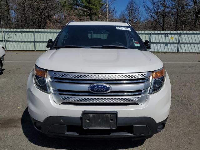 1FM5K8D89DGB91019 - 2013 FORD EXPLORER XLT WHITE photo 5