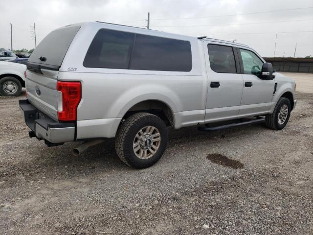 1FT7W2A67HEC42147 - 2017 FORD F250 SUPER DUTY SILVER photo 3