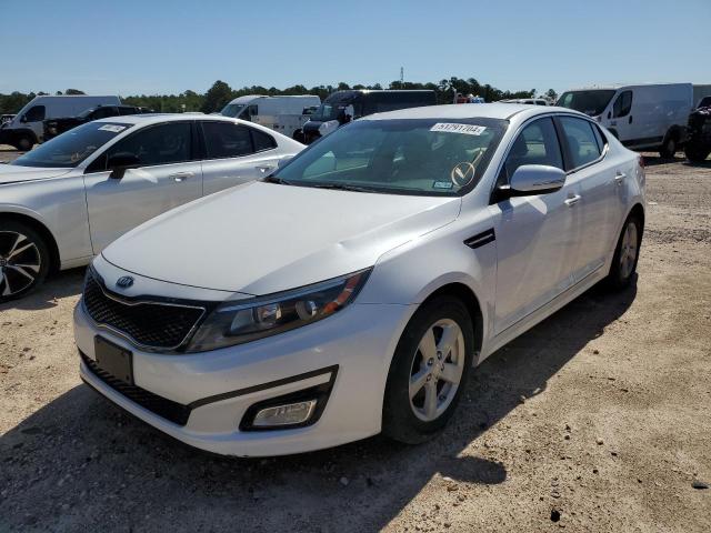 KNAGM4A7XF5530281 - 2015 KIA OPTIMA LX WHITE photo 1