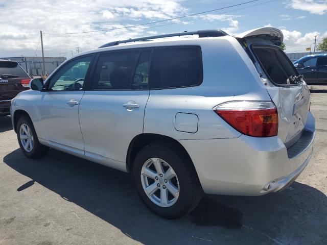 5TDKK3EH3AS011902 - 2010 TOYOTA HIGHLANDER SE SILVER photo 2