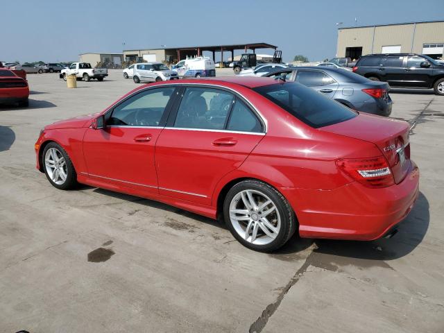 WDDGF4HB6DR264549 - 2013 MERCEDES-BENZ C 250 RED photo 2