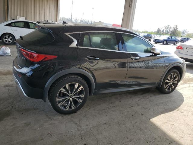SJKCH5CR1HA039132 - 2017 INFINITI QX30 BASE Schwarz Foto 3