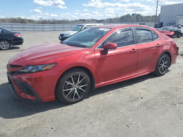 4T1T11AK6RU242230 - 2024 TOYOTA CAMRY SE NIGHT SHADE RED photo 1