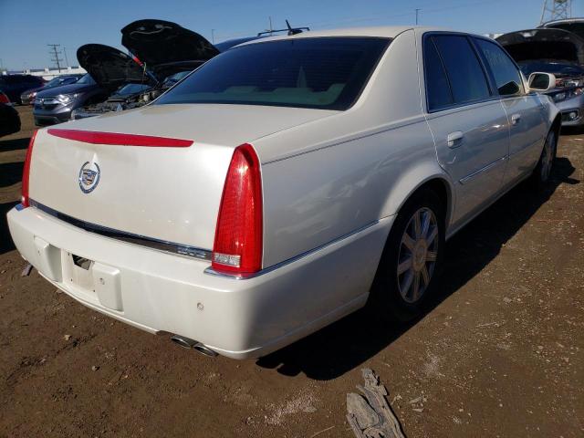 1G6KD57Y38U116760 - 2008 CADILLAC DTS WHITE photo 3