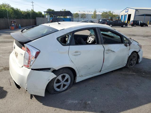 JTDKN3DU0D1684198 - 2013 TOYOTA PRIUS WHITE photo 3