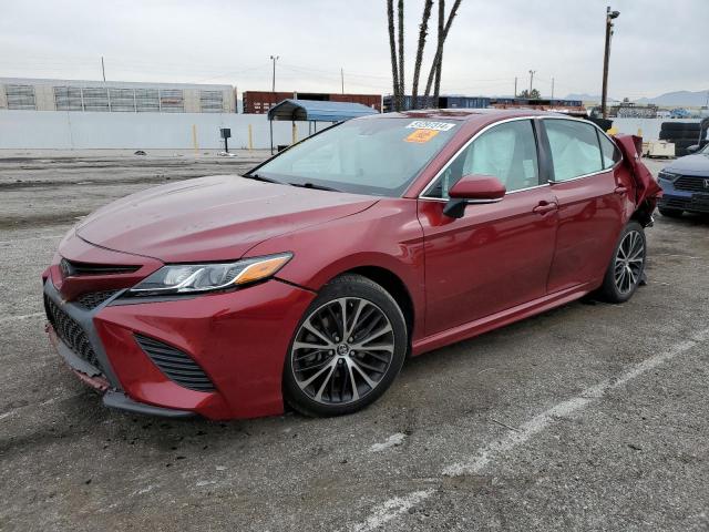 4T1B11HK3JU655843 - 2018 TOYOTA CAMRY L RED photo 1