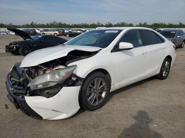 4T1BF1FK7GU266670 - 2016 TOYOTA CAMRY LE WHITE photo 1