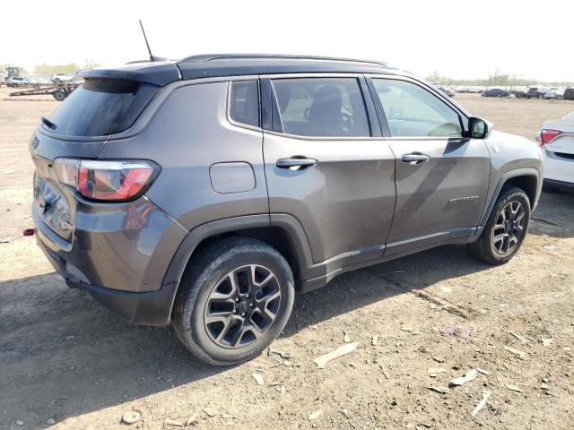 3C4NJDDB0KT733368 - 2019 JEEP COMPASS TRAILHAWK GRAY photo 3