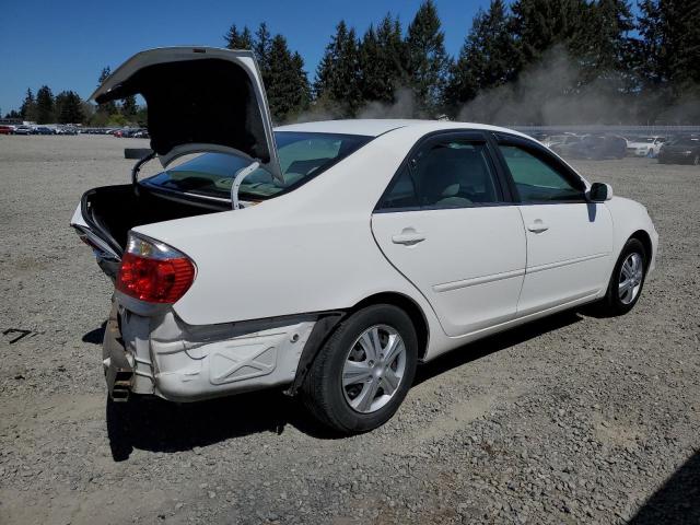 4T1BE32K55U579833 - 2005 TOYOTA CAMRY LE WHITE photo 3