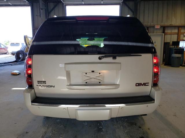 1GKS2EEF6DR156174 - 2013 GMC YUKON DENALI WHITE photo 6