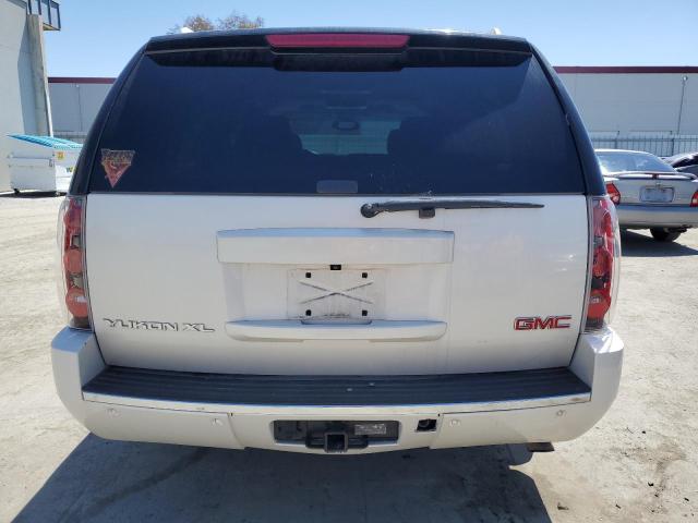 1GKS2MEF3DR157535 - 2013 GMC YUKON XL DENALI WHITE photo 6