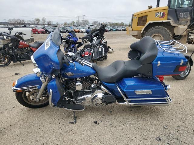 1HD1FC4188Y685612 - 2008 HARLEY-DAVIDSON FLHTCUI Көк фото 3