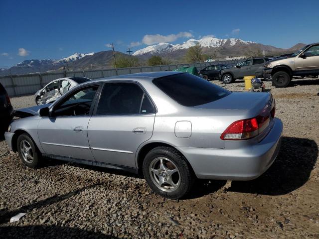 1HGCG56481A034264 - 2001 HONDA ACCORD LX SILVER photo 2