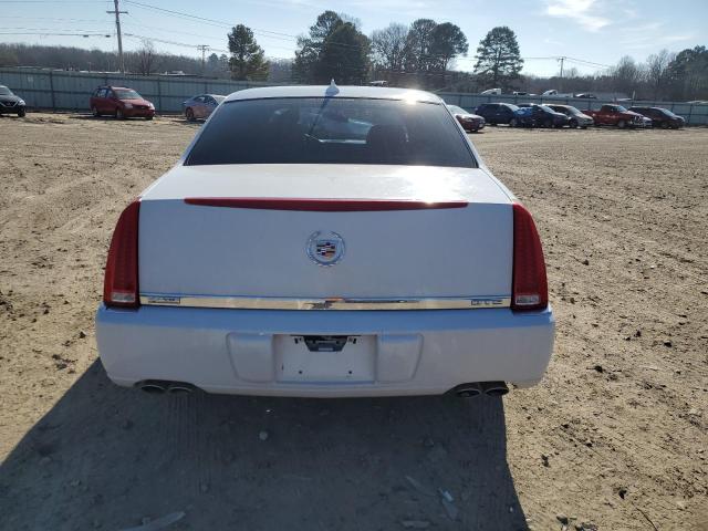 1G6KA5EY7AU118254 - 2010 CADILLAC DTS WHITE photo 6