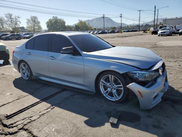 WBA8B3C51JK843259 - 2018 BMW 340 I SILVER photo 4