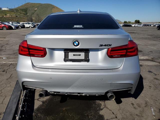 WBA8B3C51JK843259 - 2018 BMW 340 I SILVER photo 6