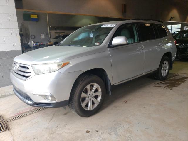 2011 TOYOTA HIGHLANDER BASE, 