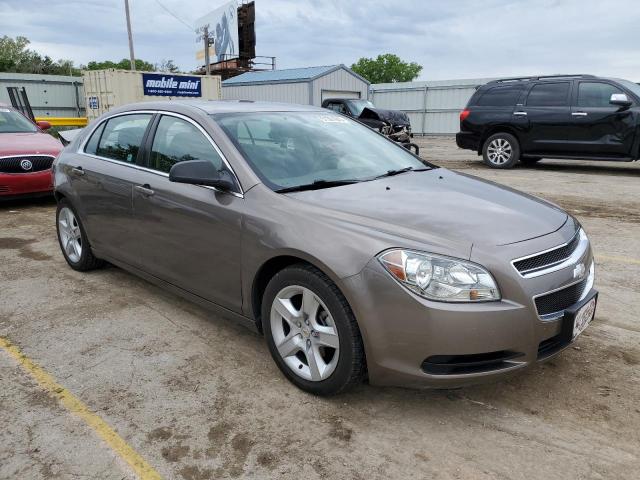 1G1ZB5E19BF195010 - 2011 CHEVROLET MALIBU LS GRAY photo 4