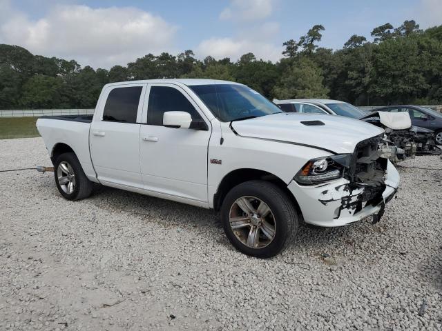 1C6RR6MT2GS227832 - 2016 RAM 1500 SPORT WHITE photo 4