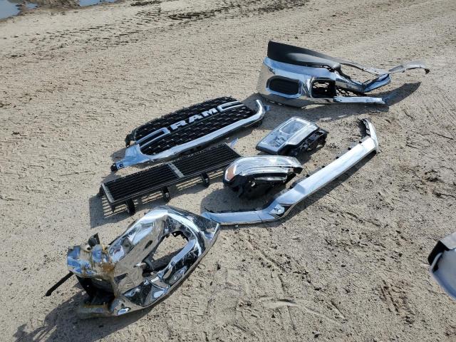 3C6UR5DJ1NG215467 - 2022 RAM 2500 BIG HORN/LONE STAR WHITE photo 12