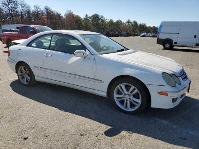 WDBTJ56J56F195654 - 2006 MERCEDES-BENZ CLK 350 WHITE photo 4