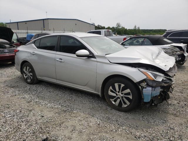 1N4BL4BV5LN300775 - 2020 NISSAN ALTIMA S SILVER photo 4