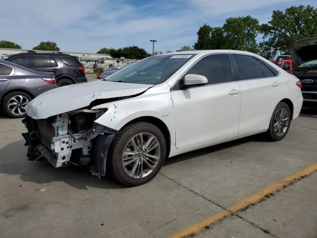 4T1BF1FK9HU338616 - 2017 TOYOTA CAMRY LE WHITE photo 1