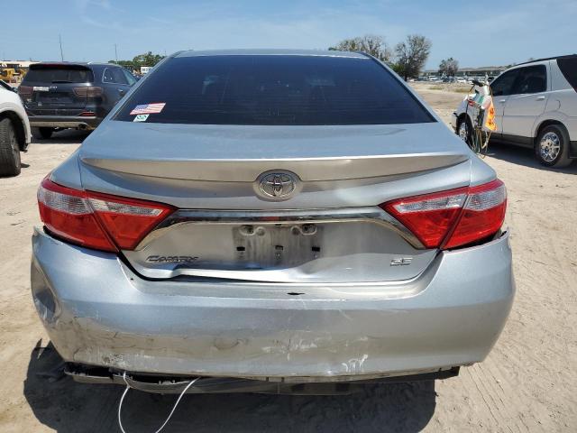 4T1BF1FK2HU747640 - 2017 TOYOTA CAMRY LE SILVER photo 6