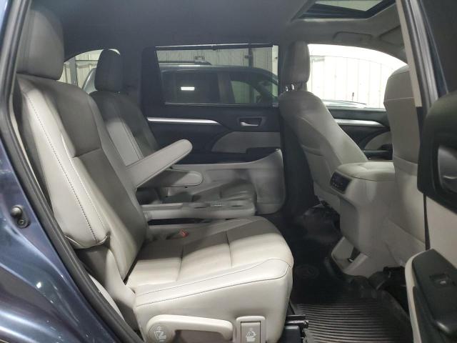 5TDJZRFH0KS957269 - 2019 TOYOTA HIGHLANDER SE Синій фото 11