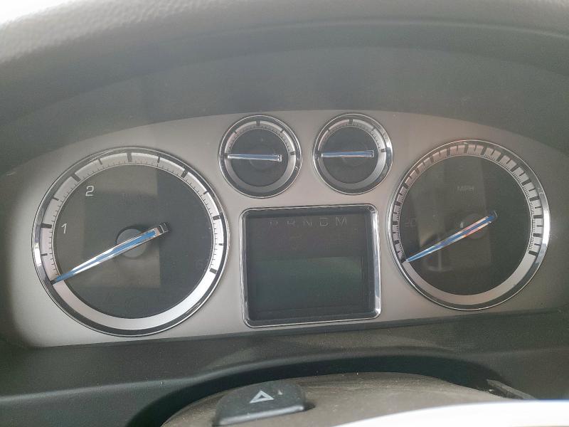 1GYFC26239R143548 - 2009 CADILLAC ESCALADE ESV LUXURY 奶油色 照片 9