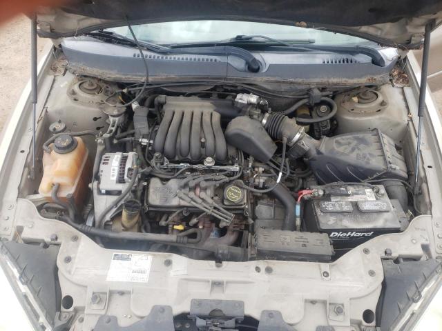 1FAFP53U72G138944 - 2002 FORD TAURUS SE TAN photo 11